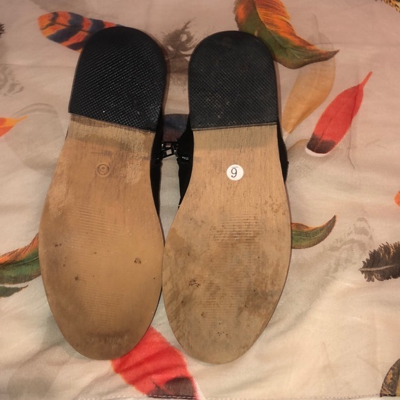 SEVEN7 BOOTIES SIZE 6 (SLIGHTLY WORN) - Picture 5 of 6